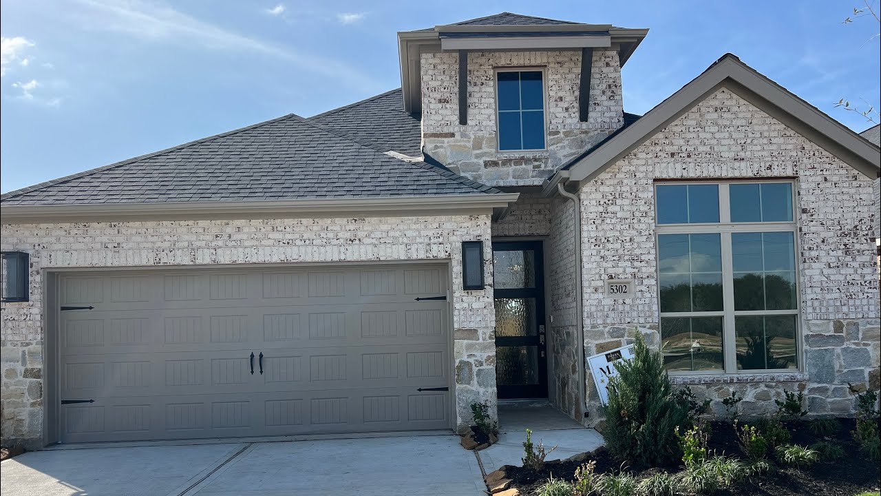 MoveIn Ready Perry Home in Cross Creek West Fulshear,Texas 0 Down