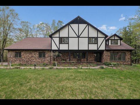 2213 Maple Lane, Ashland, WI home video tour
