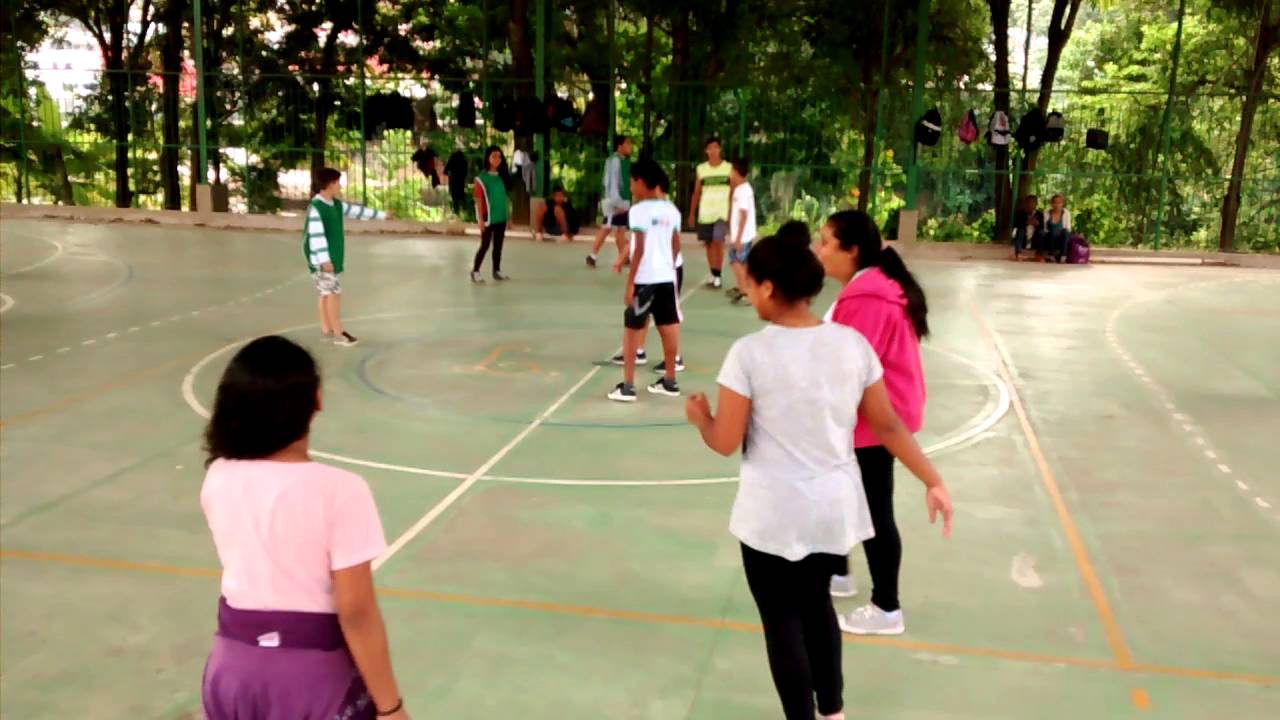 Esportes de Invasão PiqueBandeira (Handebol e Rugby) YouTube Esportes de Invasão PiqueBandeira (Handebol e Rugby) YouTube
