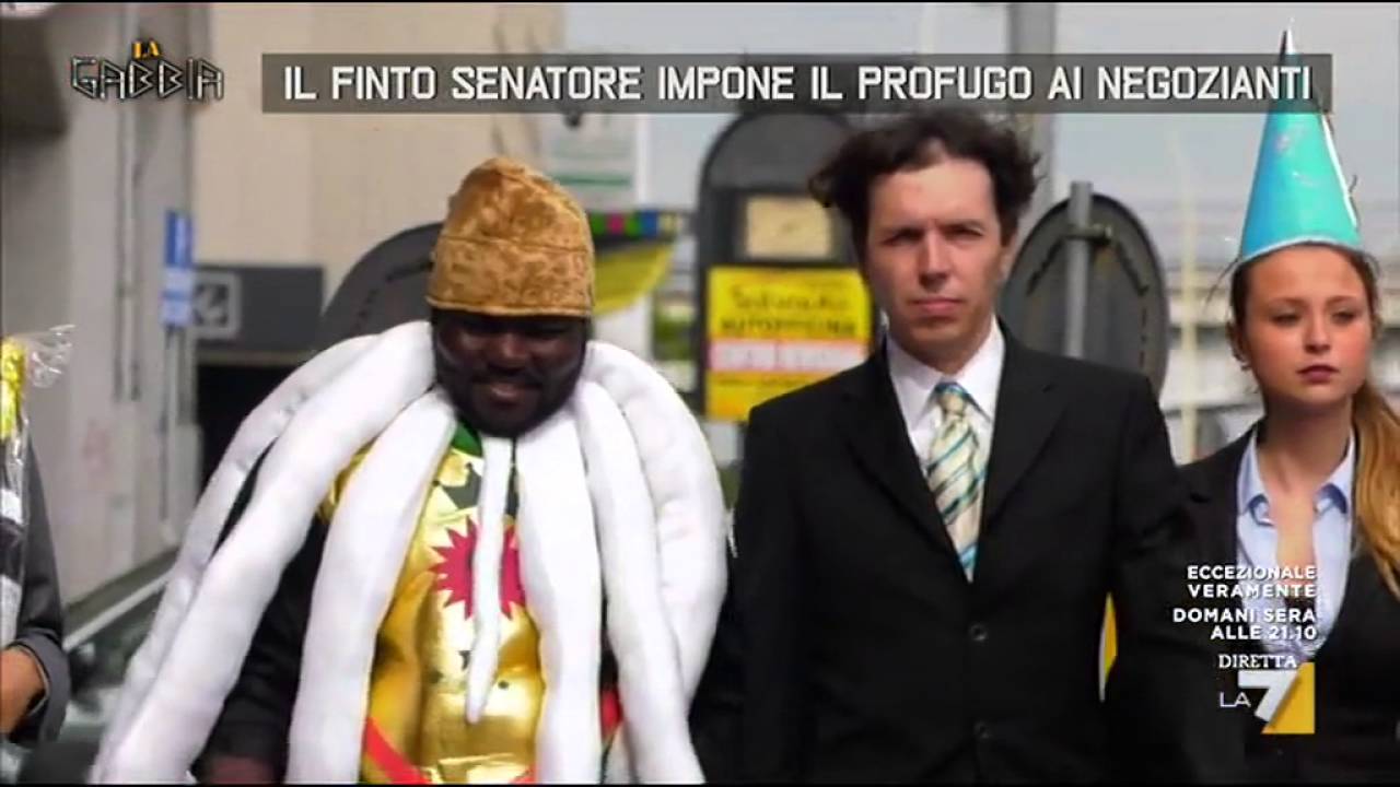 Il finto senatore impone il profugo ai negozianti