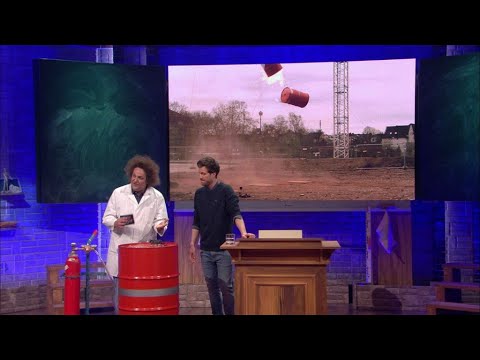 Wasserstoffbombe in Chemie - Guido Cantz rettet die VIPs | 10. Klasse | LUKE! Die Schule und ich