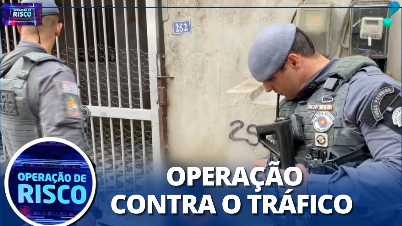 Ação contra o tráfico! Polícia flagra traficantes e usuários durante operação em comunidade