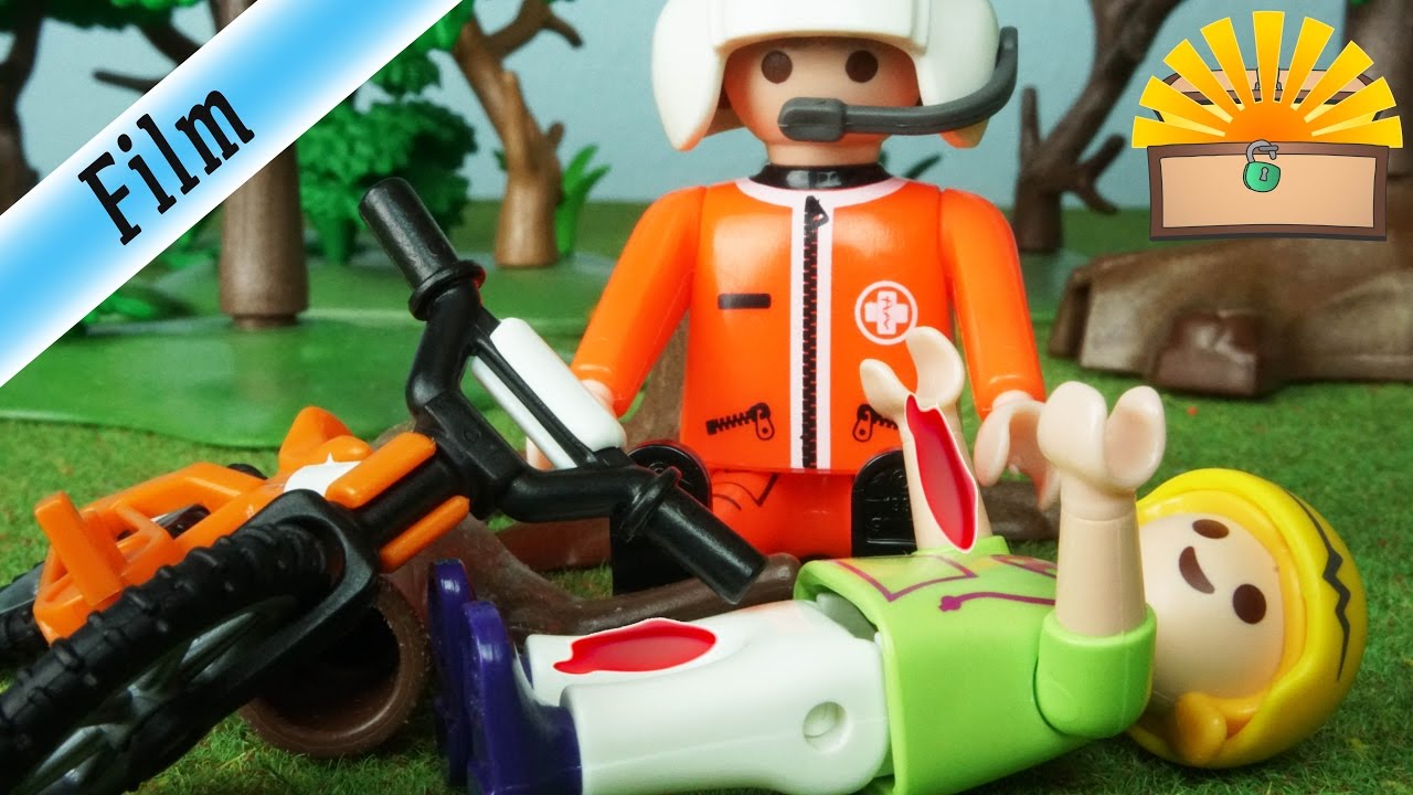 SCHLIMMER FAHRRAD UNFALL & NOTARZT EINSATZ - FAMILIE BERGMANN #86 - Playmobil Film deutsch