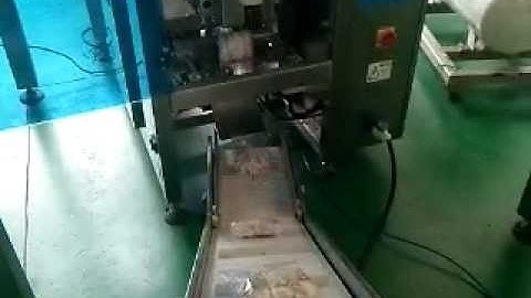 quick-frozen dumpling|deep-frozen dumpling packing machine working video