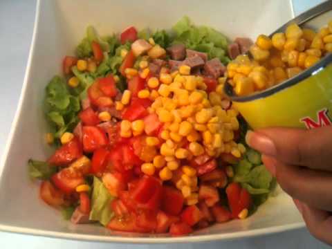 Vidéo: Comment Faire Une Salade De Maïs