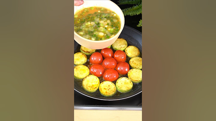 Kabağı hiç böyle pişirdinizmi! İnanılmaz lezzetli 5 dakikada #kabak #domates #yumurta #soğan #peynir