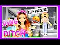 🤫DING DONG DITCHING in Roblox Brookhaven!🤣 (Trolling)