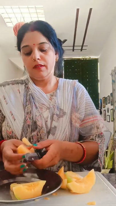 Baccha Vs Husband Treat Wife husbandwifecomed comedy youtubeshorts baccha-vs-husband-treat-wife-husbandwifecomed-comedy-youtubeshorts
