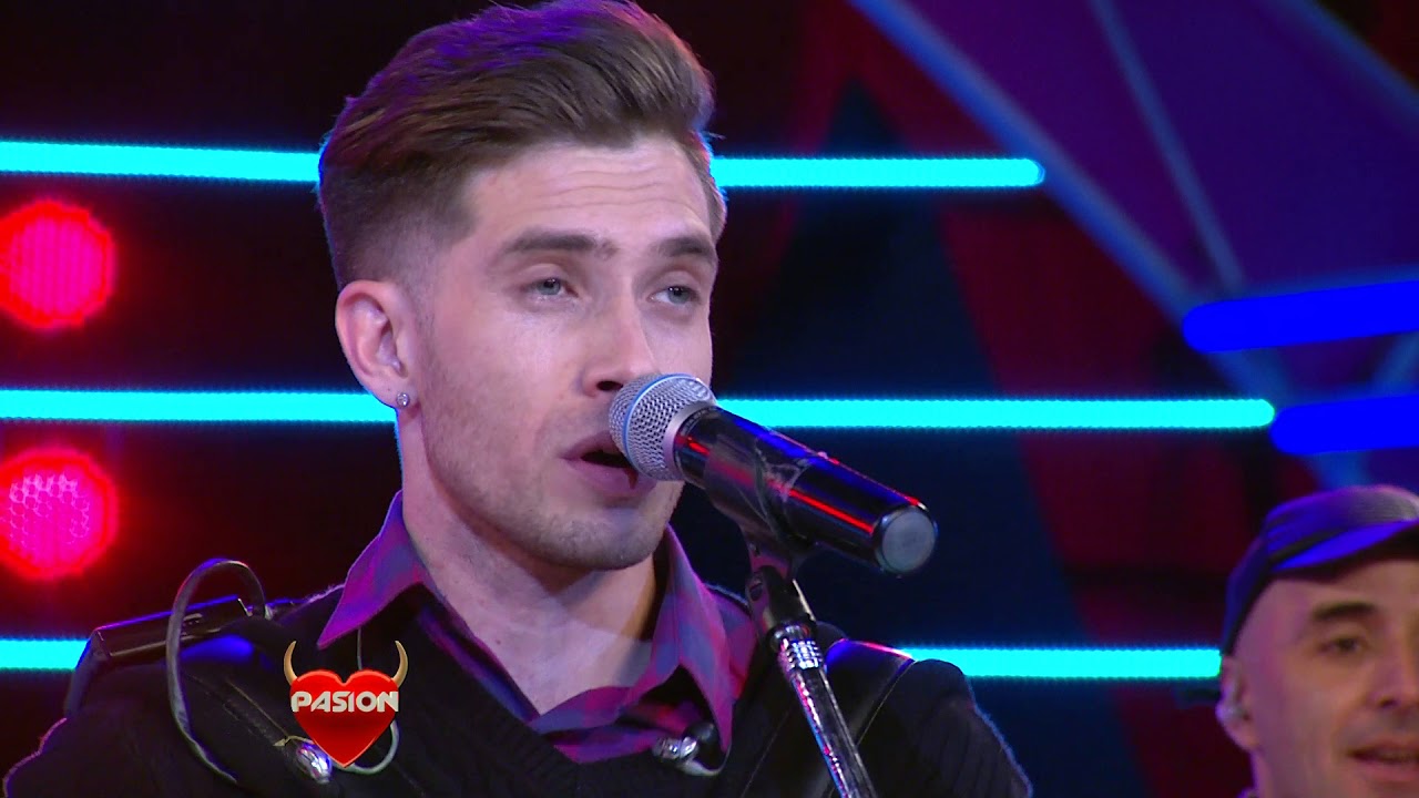 Chili Fernandez en vivo en Pasion 19/08/2017 YouTube