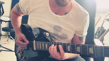 Guitar Lick - learning from the man GSharpMedia