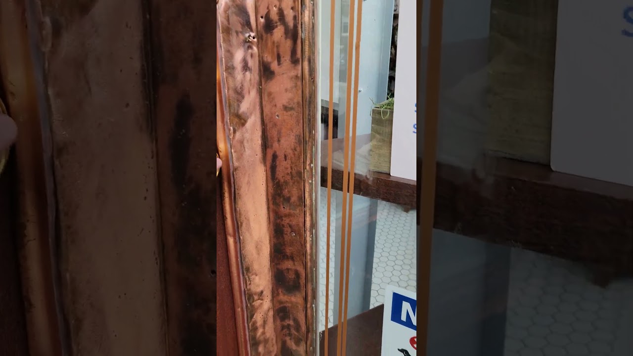 Coffeeshop Paper Plane Coffee Co. 