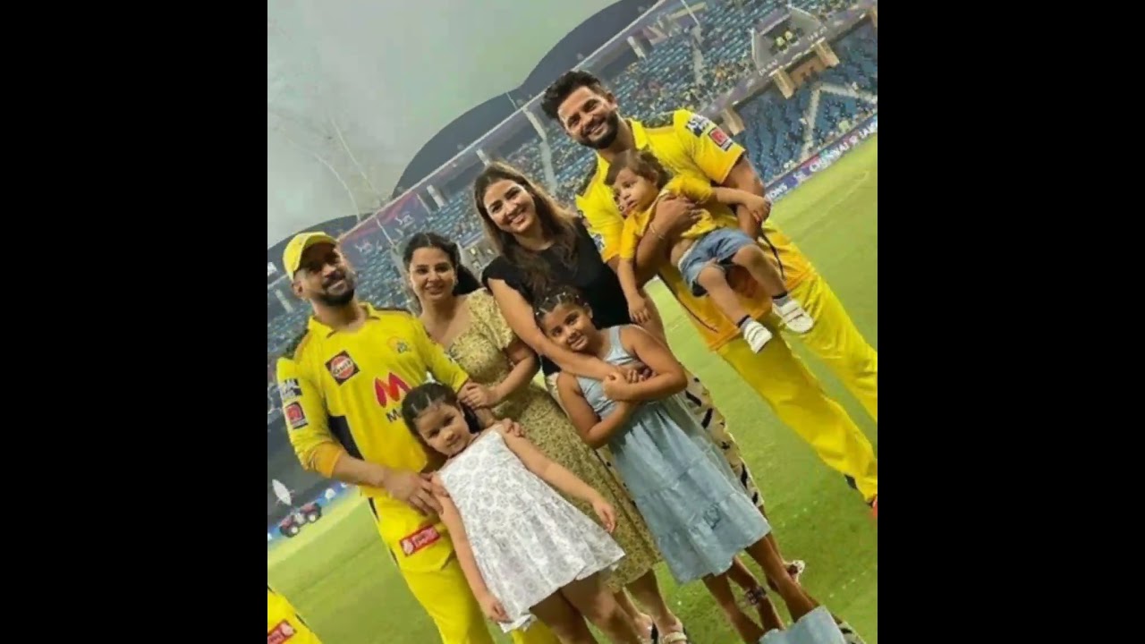 Csk full family enjoy final match of ipl 2021 in dubai Dhoni sakshi jiva & whole csk team 💛
