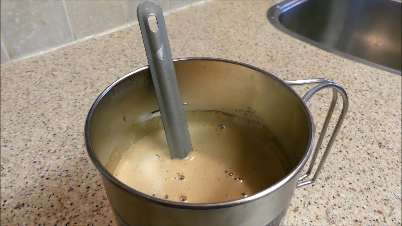 Pansonic FZ300 4K footage How too use the Stanley Coffee Press cook