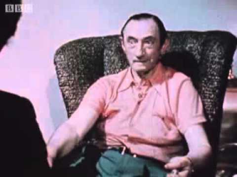 Dutch war crime trial BBC
