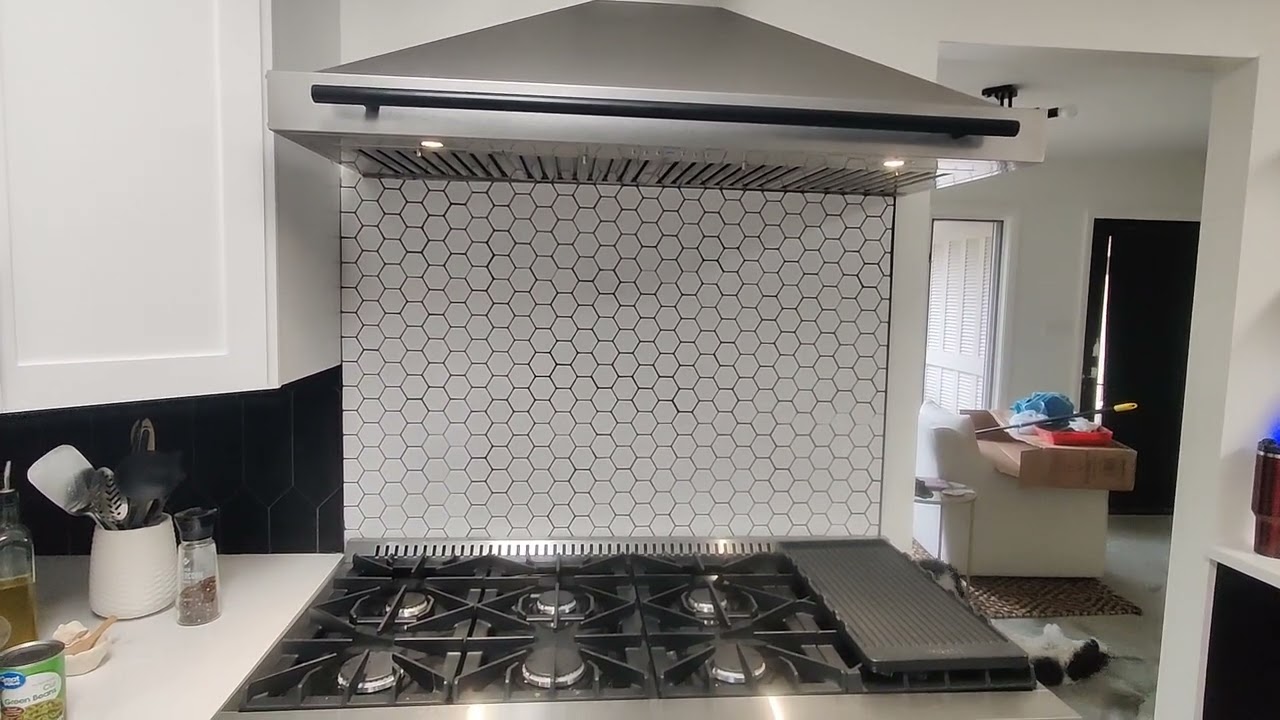 ZLINE 48'' Autograph Edition Range Hood Review: Sleek Design & Superior Functionality