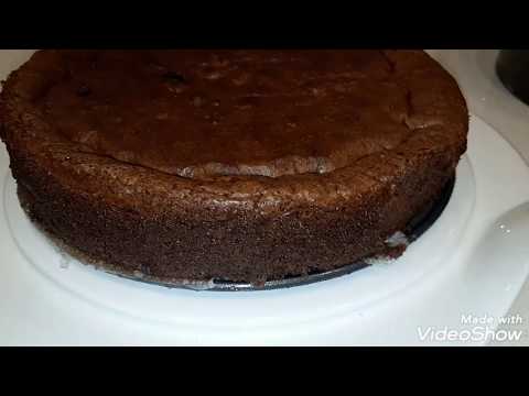 וִידֵאוֹ: עוגת שוקולד אפויה ללא קמח