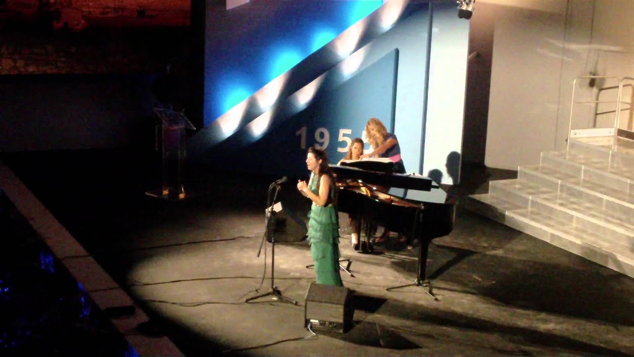 Enterradme en la Playa Myriam Arnouk  1 Premio Solistas Habaneras  Torrevieja 23 07 2011