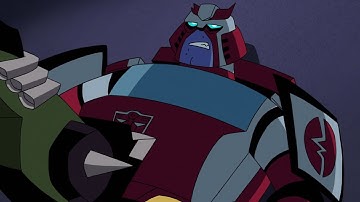 Ratchet Faces Lockdown | Transformers: Animated