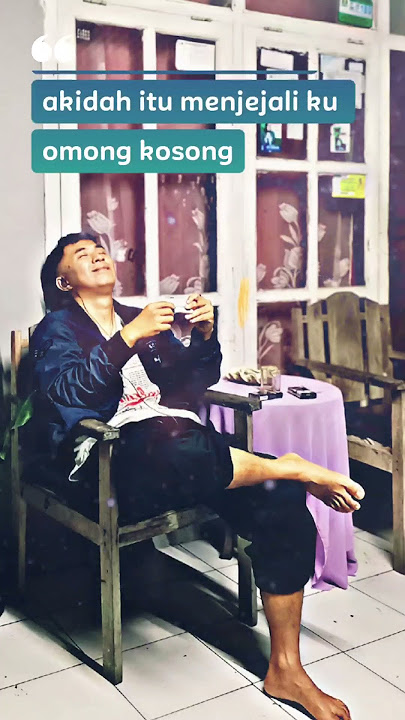 Alih-alih penuh makna, omonganmu terdengar seperti pepesan kosong.