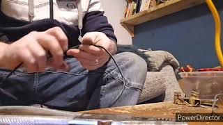 Stripping a degaussing cable from a CRT TV. Nothing but copper and tape 😀🏴󠁧󠁢󠁳󠁣󠁴󠁿   👍🔔💬