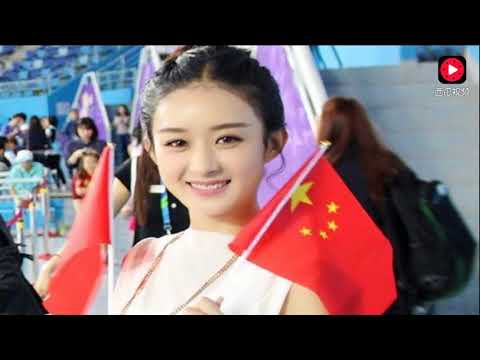 芭莎慈善夜：相比其他明星，赵丽颖这个小细节看出人品