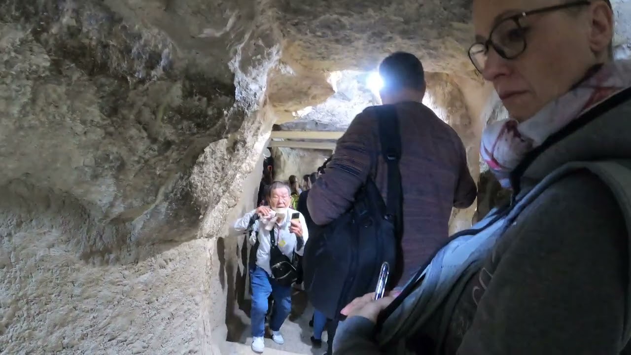 Ägypten/auf dem Weg in die Grabkammer...1