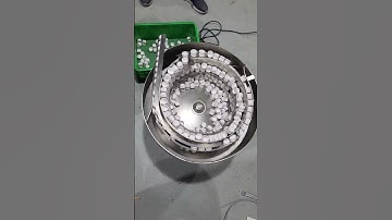 Cap sorter, cap unscrambler, cap feeder