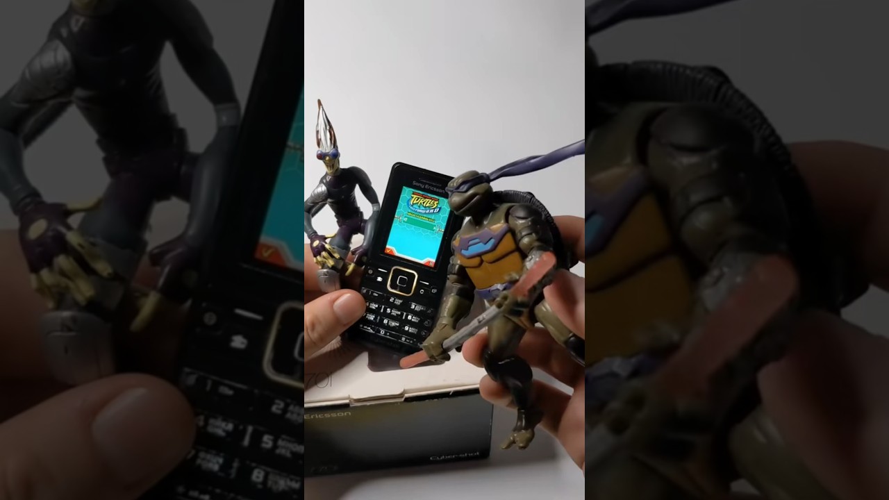 Черепашки 2003  на Sony Ericsson 