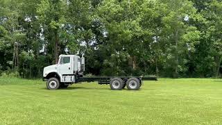 2004 FREIGHTLINER FL112 For Sale
