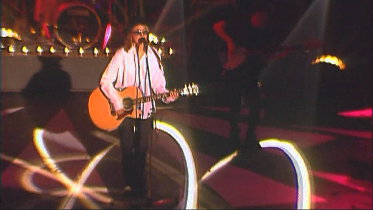 Земфира - СПИД | Москва (23.12.2000) - YouTube