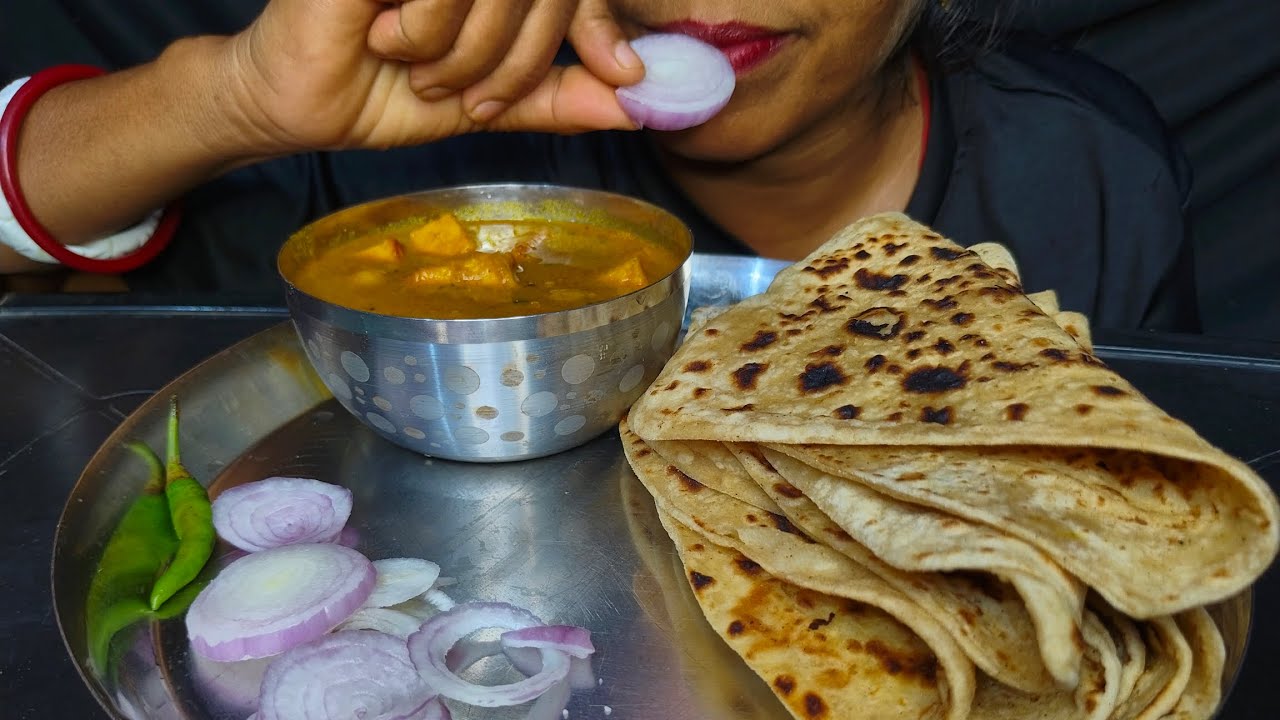 EATING*ASMR SPICY 🔥 CHHOLE PANEER PARATHA SALAD 🥗