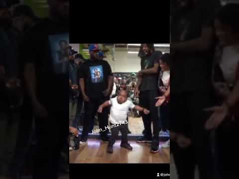 His Dance Moves Tell A Story!!😂🔥🎶🕺🏾 #johnhunt2743