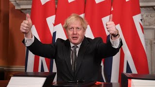 Au Royaume-Uni,  Boris Johnson signe l'accord post-Brexit