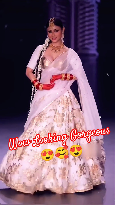 Mouni Roy ramp walk did you notice her hands | celebrity news shorts | #shorts #ytshorts #mouniroy