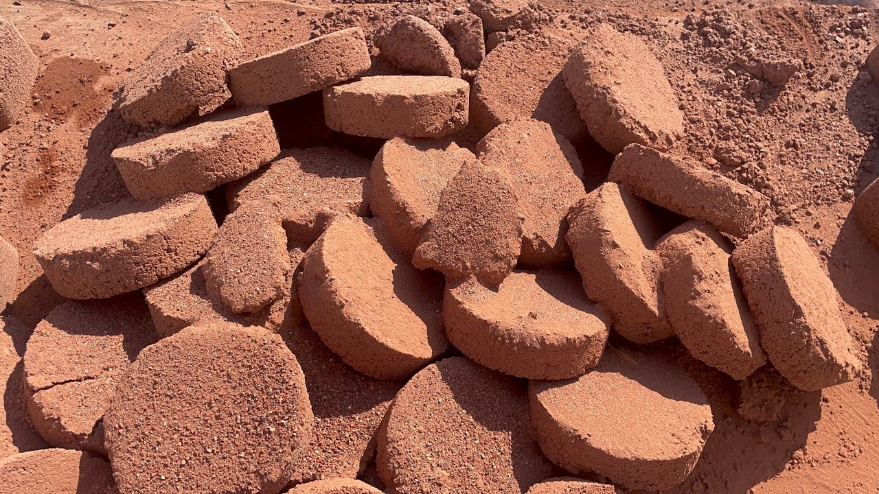 ASMR..New💯Gritty texture dirt play floor crumbling|Sleep Aid|Aniexity|#asmr #satisfying 