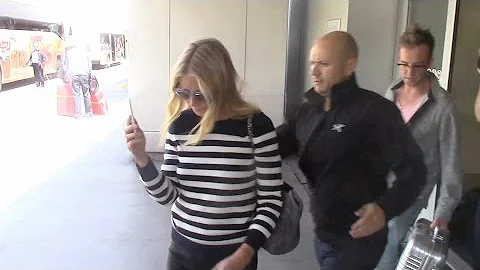 Gwyneth Paltrow arrives at LAX Airport and gets mobbed by paparazzi @GwynethPaltrow