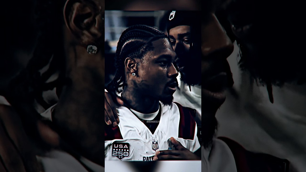 Always two sides to the Super Bowl 😕 