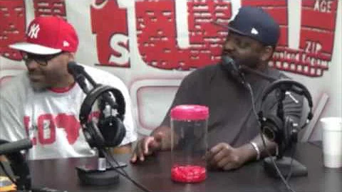 04-12-17 The Corey Holcomb 5150 Show - The Enterta...