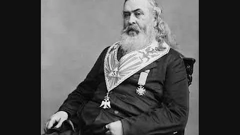 Albert Pike , Charles T  Russell , Freemasons