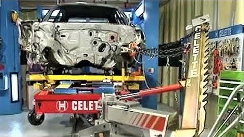 Celette car bench and frame machine, using measuring system Metro 2000,  whith universal jig system.
