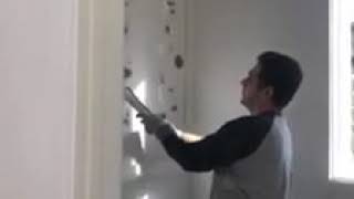How to install the mirror