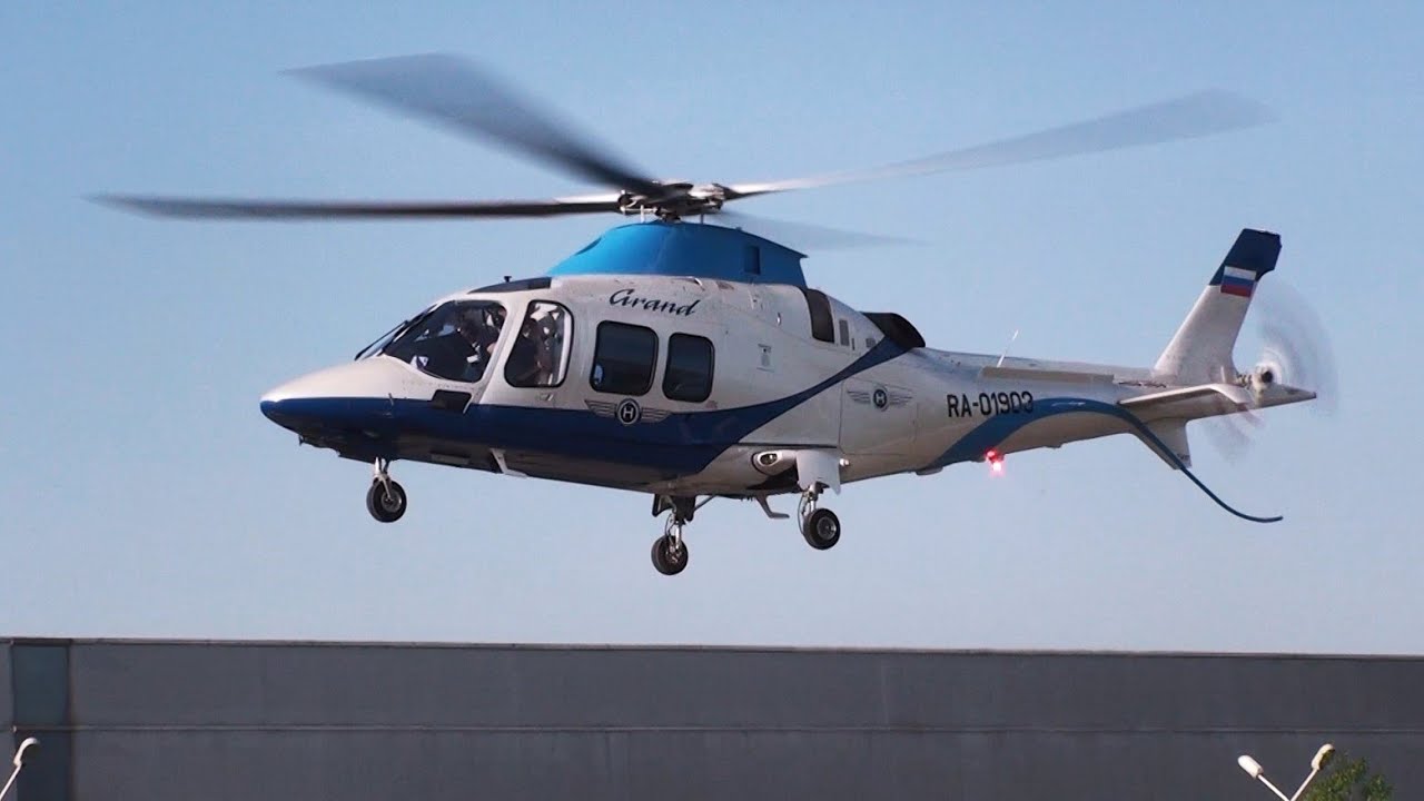 Вертолет видео песни. Крокус Экспо вертолеты. Крокус Экспо беспилотные вертолеты. Вертолет агуста в Азербайджане. Agusta a109 SAR.
