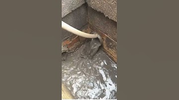 Thực tế xử lý rác thải trong đường cống