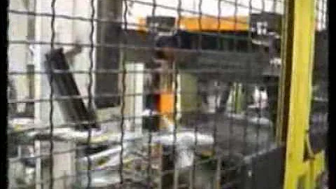 Motoman Robot Press-to-Press Transfer