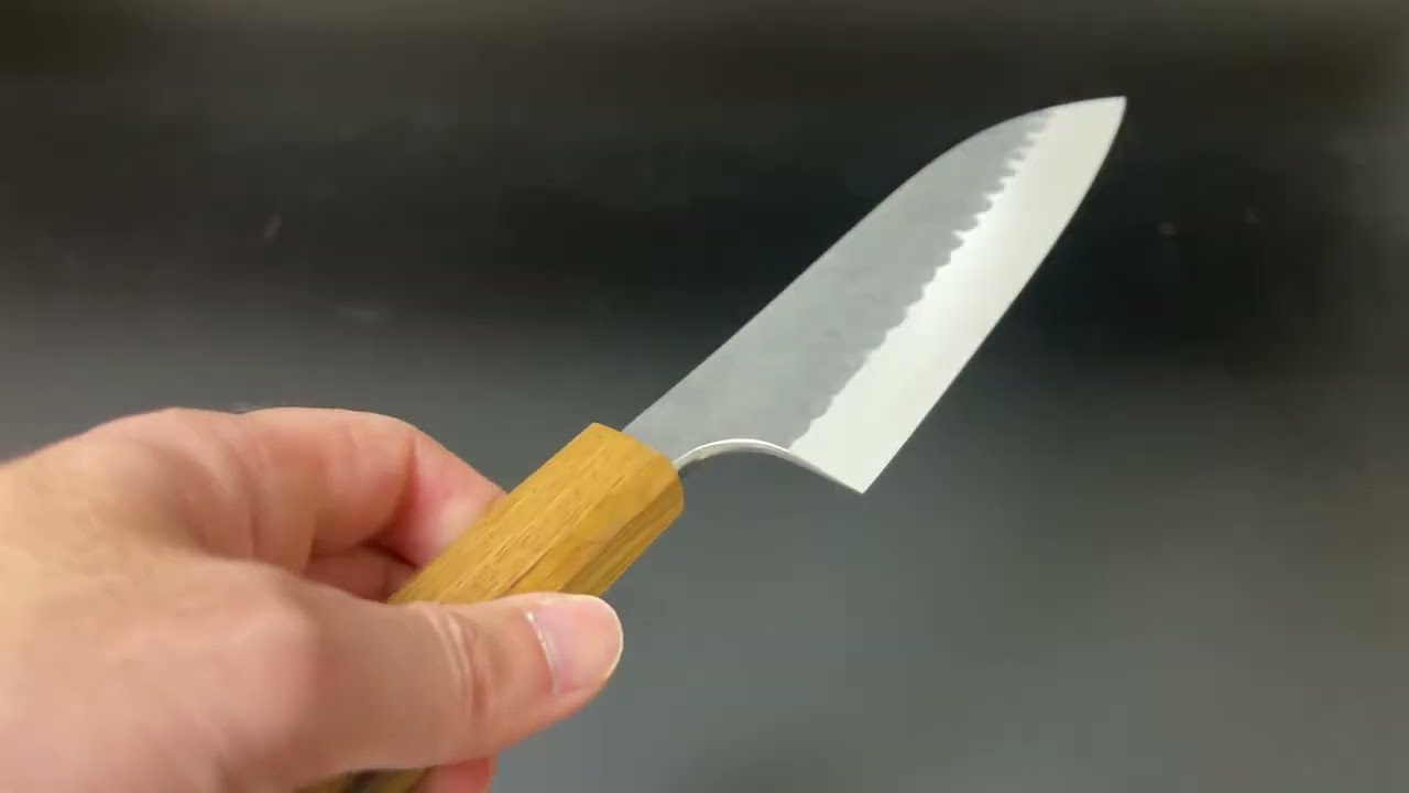 安立打刃物 Anryu 小三徳包丁 青紙スーパー鋼 黒打 槌目 焼樫八角柄
