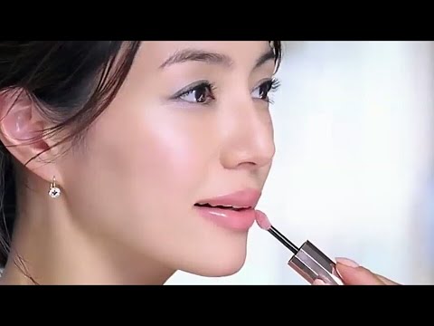 Haruka Igawa (井川遥) - Aube Couture Lip Gloss Commercial