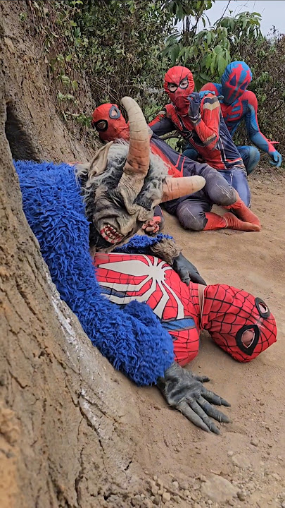 Mutant monster that attacks Spider-Man #spiderman #monster