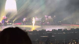 Iu - Love Wins All 2024 Iu Hereh World Tour Concert In Singapore Day 1 240420