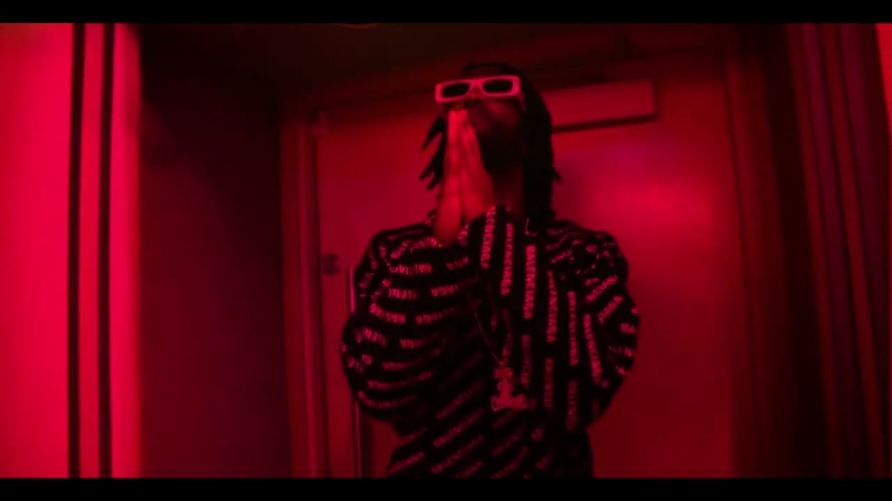 Juicy J - Mind Yo Business (feat. La Chat) Official Video