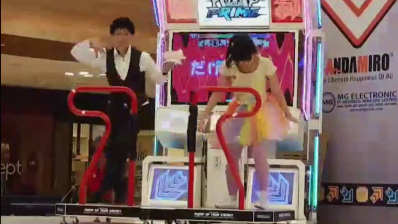 Pump it up WPF 2016 - Japan Freestyle #2 ( THEY WON! =D!)